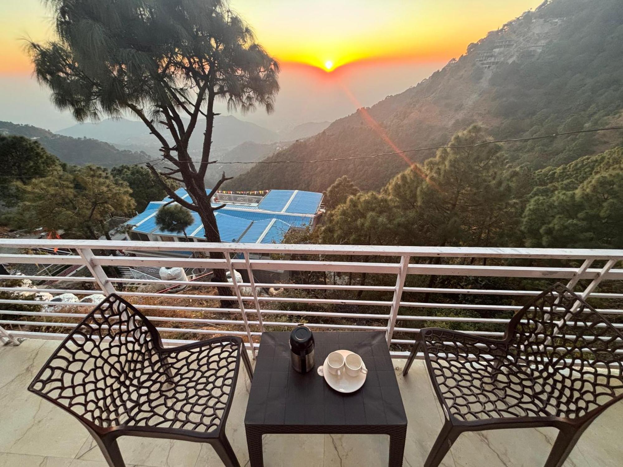 Humble Stay Villa קסאולי מראה חיצוני תמונה